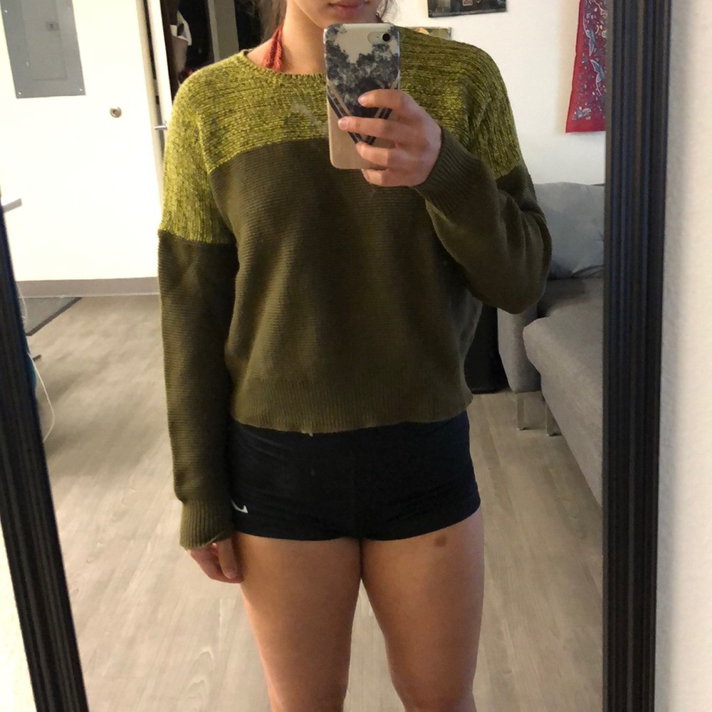 cropped sweater
